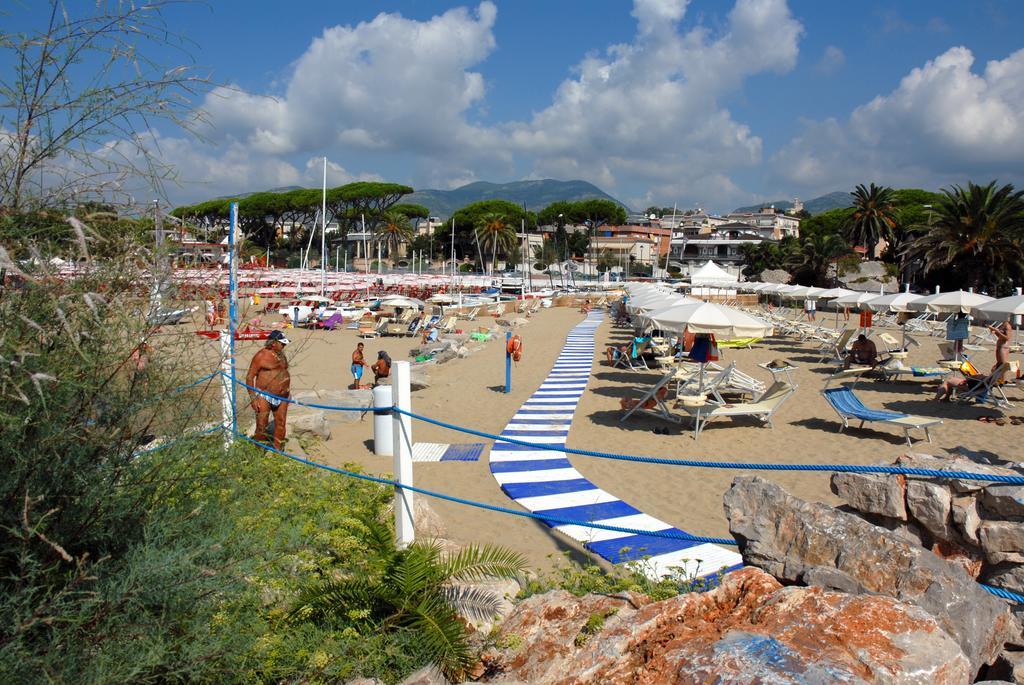 Grand Hotel L'Approdo Terracina Εξωτερικό φωτογραφία