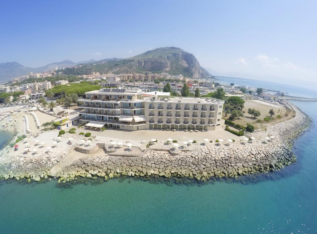 Grand Hotel L'Approdo Terracina Εξωτερικό φωτογραφία