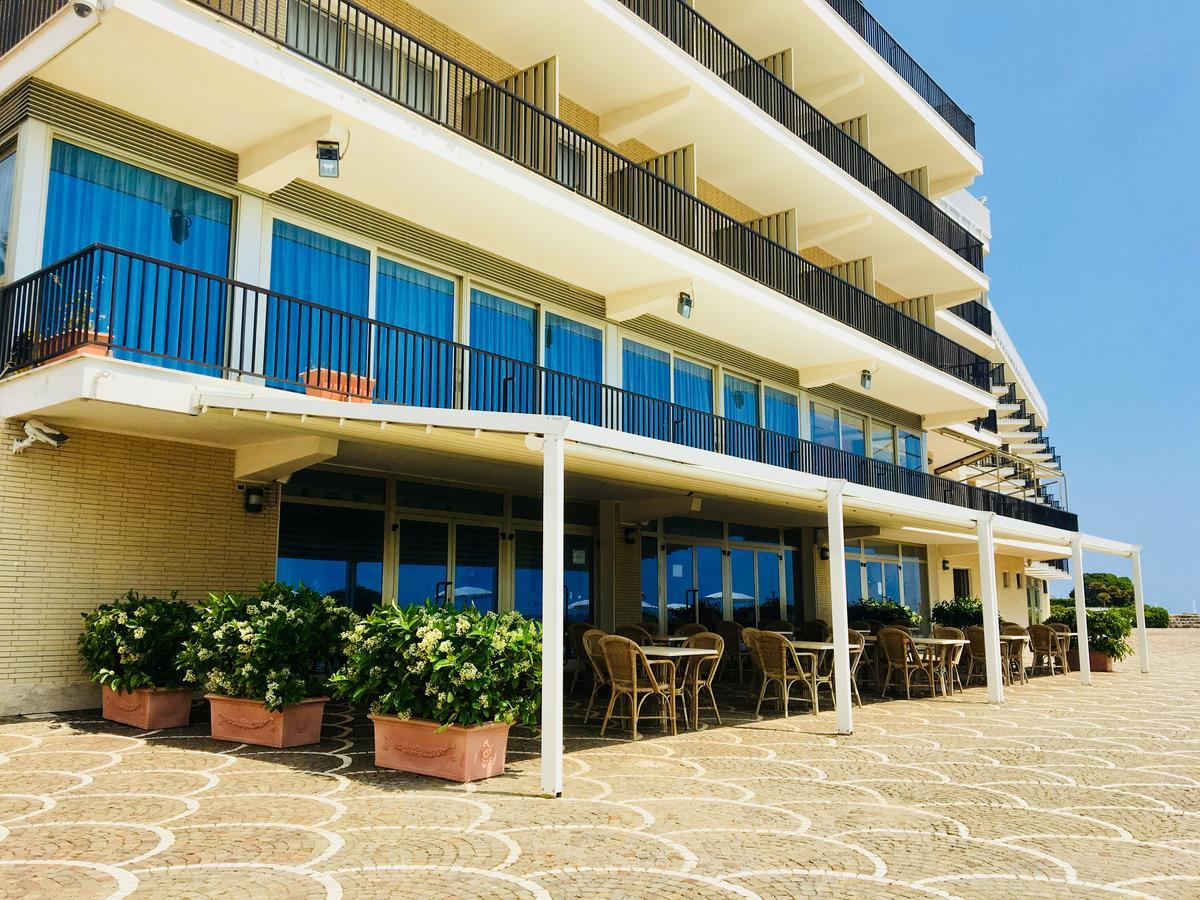 Grand Hotel L'Approdo Terracina Εξωτερικό φωτογραφία